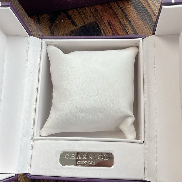 Charriol Black and Silver 25th anniversary unused watch - Picture 7 of 16